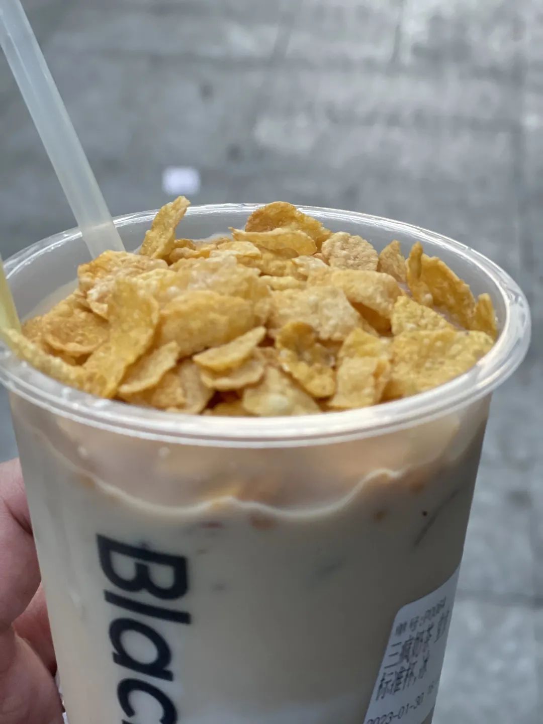 DƬ